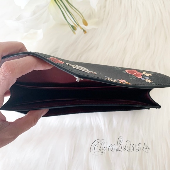 NWT Coach Slim Envelope Canvas Leather Floral Wallet - Picture 6 of 8